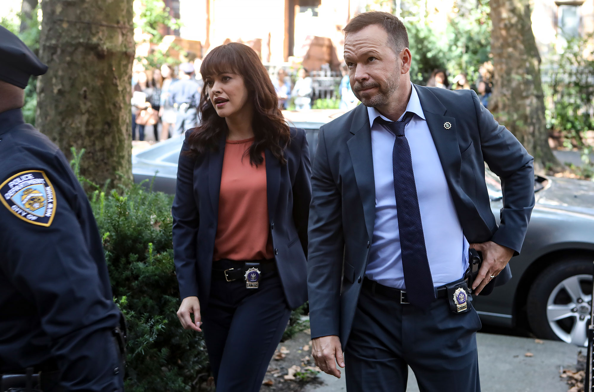 Donnie Wahlberg Marisa Ramirez BLUE BLOODS 4