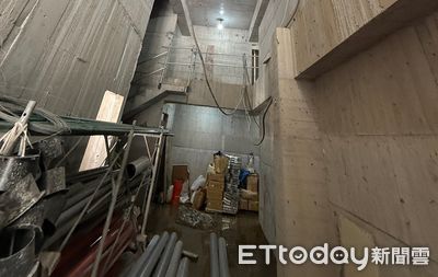 快訊／中和驚險工安意外！22歲男「10樓墜落」　被電纜纏住保命