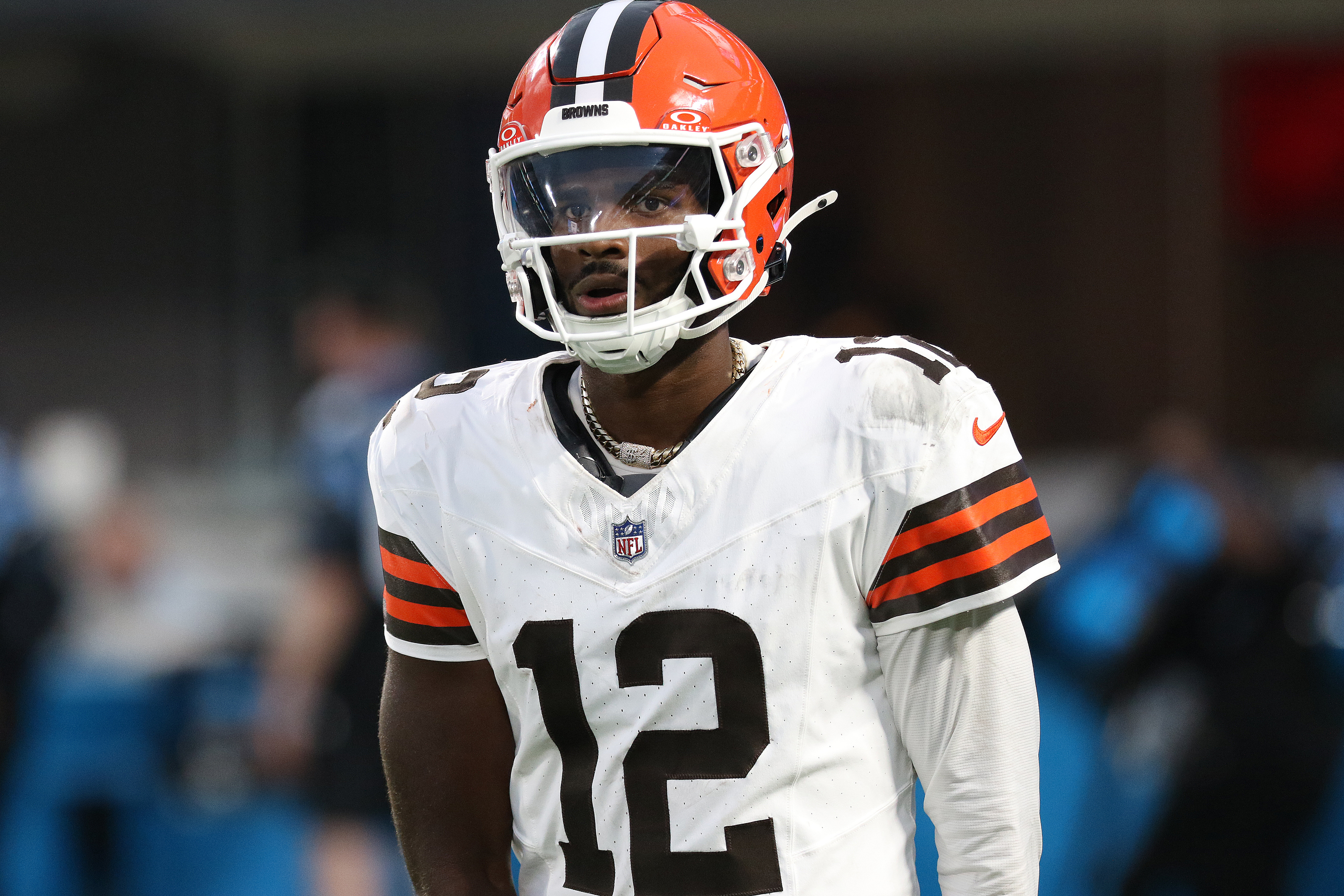 CHARLOTTE, NC - AUGUST 08: Cleveland Browns quarterback Shedeur Sanders (12) during a NFL preseason football game between the Cleveland Browns and the Carolina Panthers on August 8, 2025, at Bank of America Stadium in Charlotte, N.C. (Photo by John Byrum/Icon Sportswire via Getty Images)