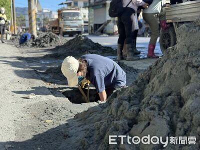 Hold住衝動等黃金第2周進救災　暨大鏟子超人熊亮心獲政院表揚