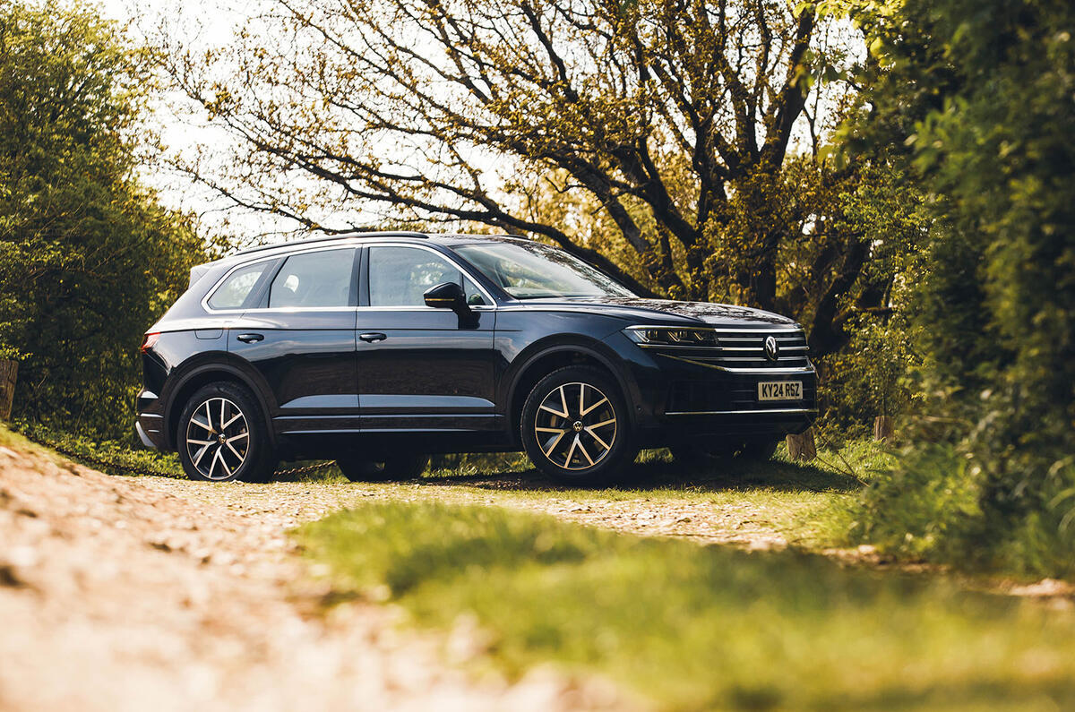vw touareg front static