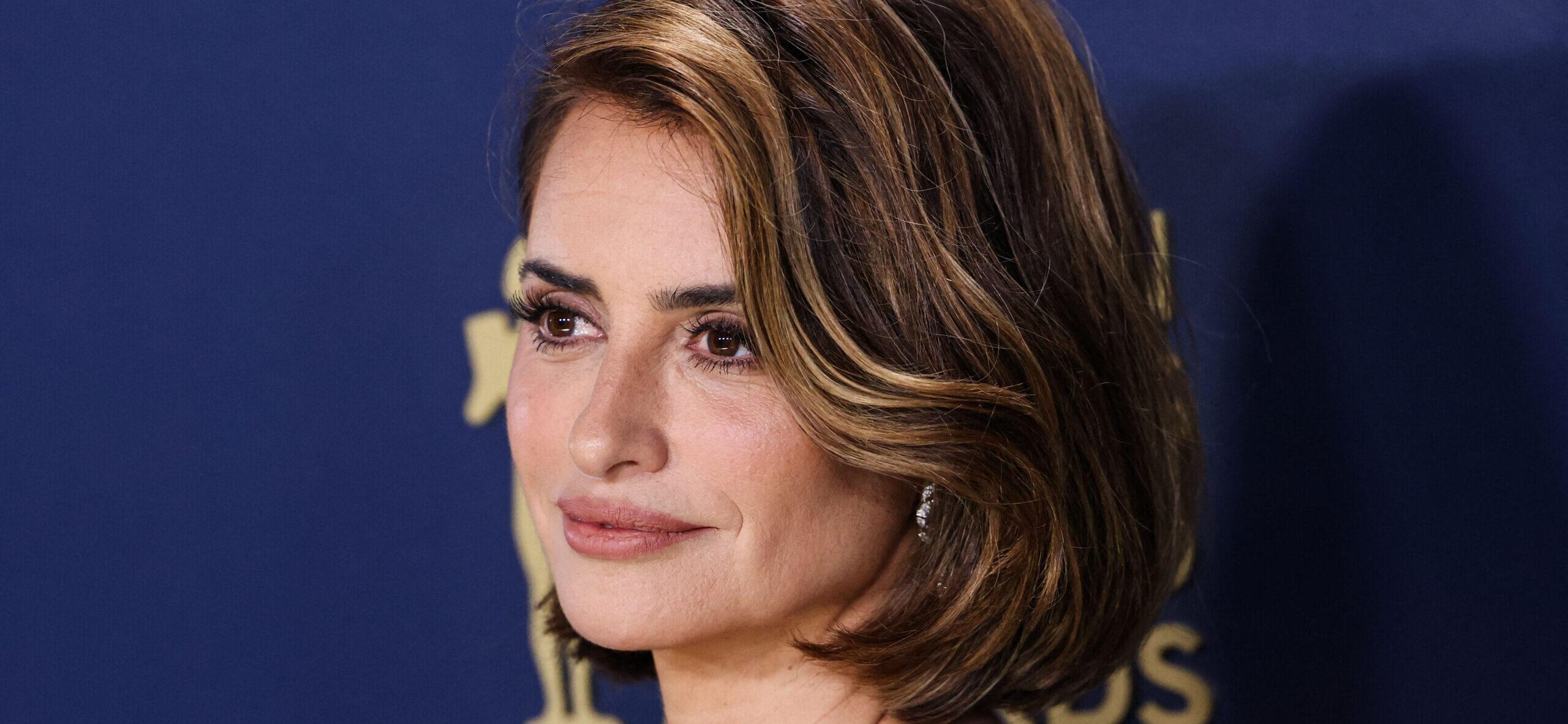 Penelope Cruz at 30th Annual Screen Actors Guild Awards - Arrivals