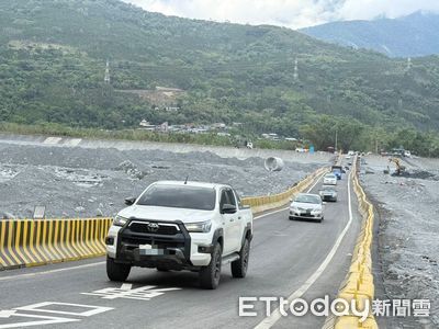 馬太鞍溪便道下午3點通車　公路局：鋼便橋明年1月底前完工