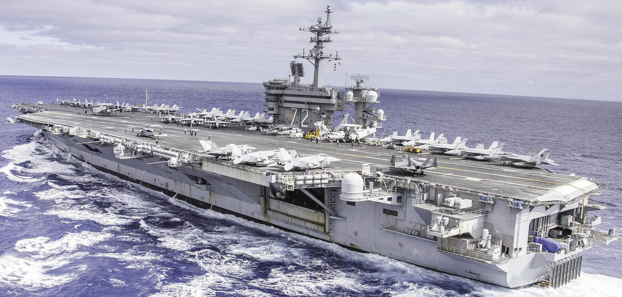 美国海军&ldquo;林肯&rdquo;号航母（资料图）