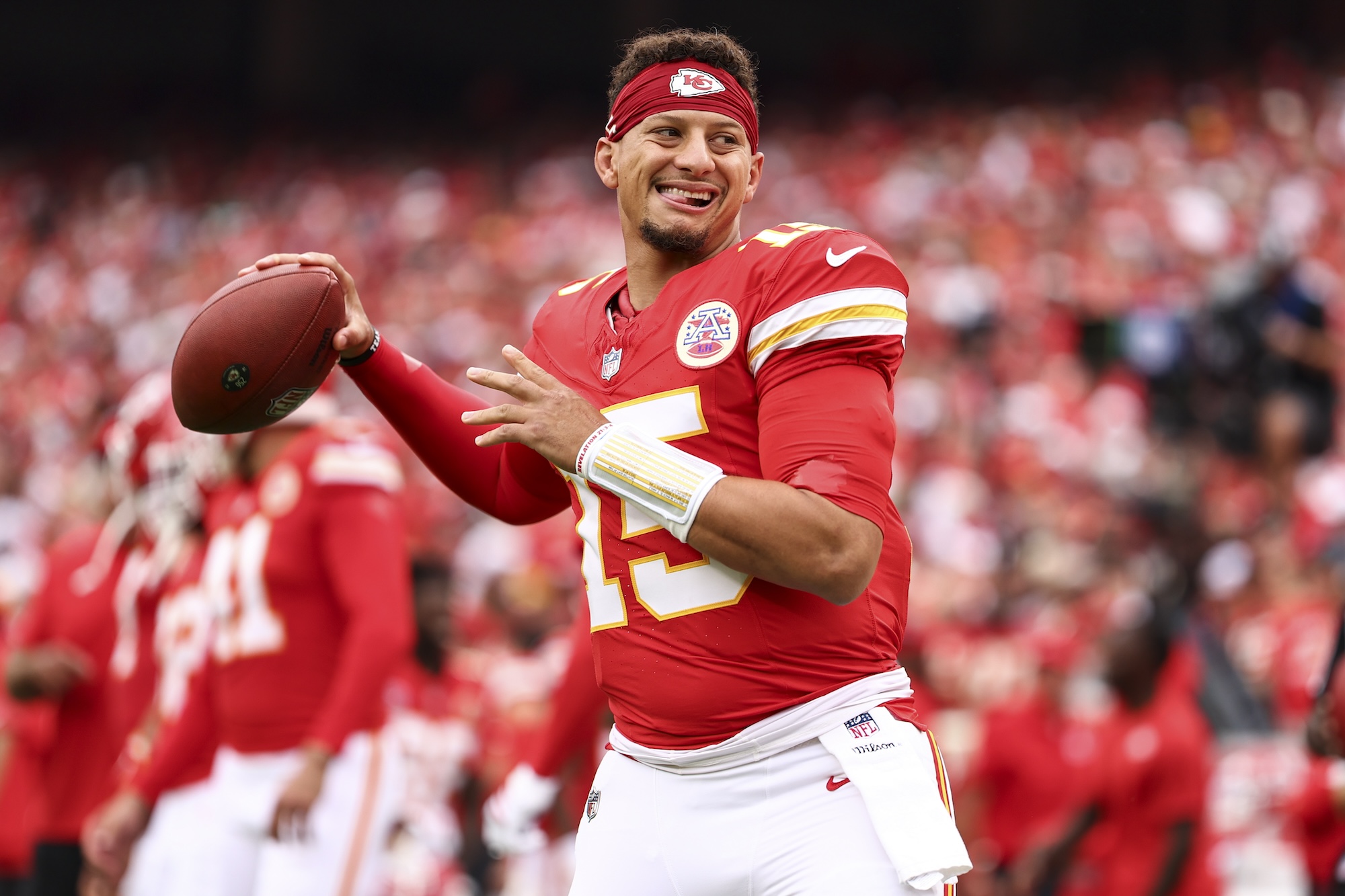 Patrick Mahomes Dad Begs Judge to Let Him Attend NFL Games