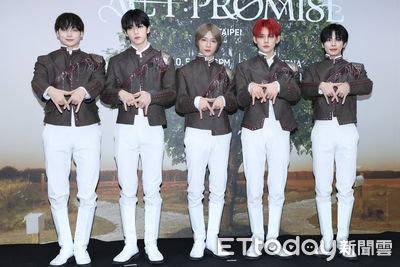 TXT兌現「一起走得更長遠」承諾！　演唱會宣布：全員續約