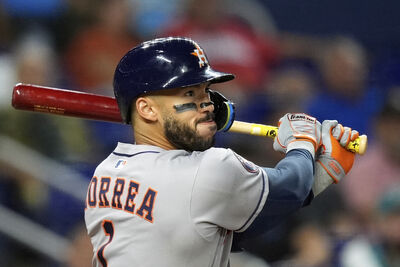 老友重逢不同隊！柯瑞亞回歸太空人　布萊格曼作客