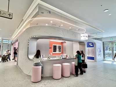 SOGO大巨蛋光之花園開幕　全台首間「賣可頌的CASETiFY」登場