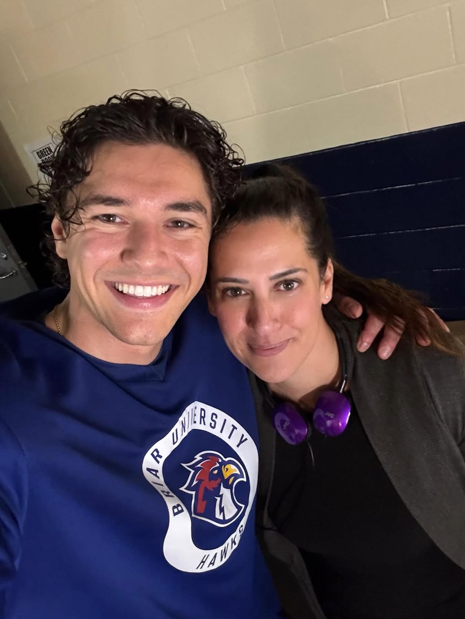 Elle-Kennedy-IG-553602948_18533523214003778_1525107650546656041_n