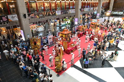 神將隨行！桃園景福宮開漳聖王神轎　首度進駐臺北車站