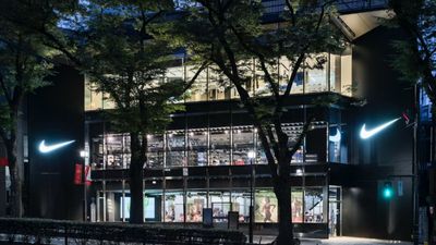 一代潮流地標「NIKE原宿」將關店　1600隻鞋底「鞋牆」恐走入歷史