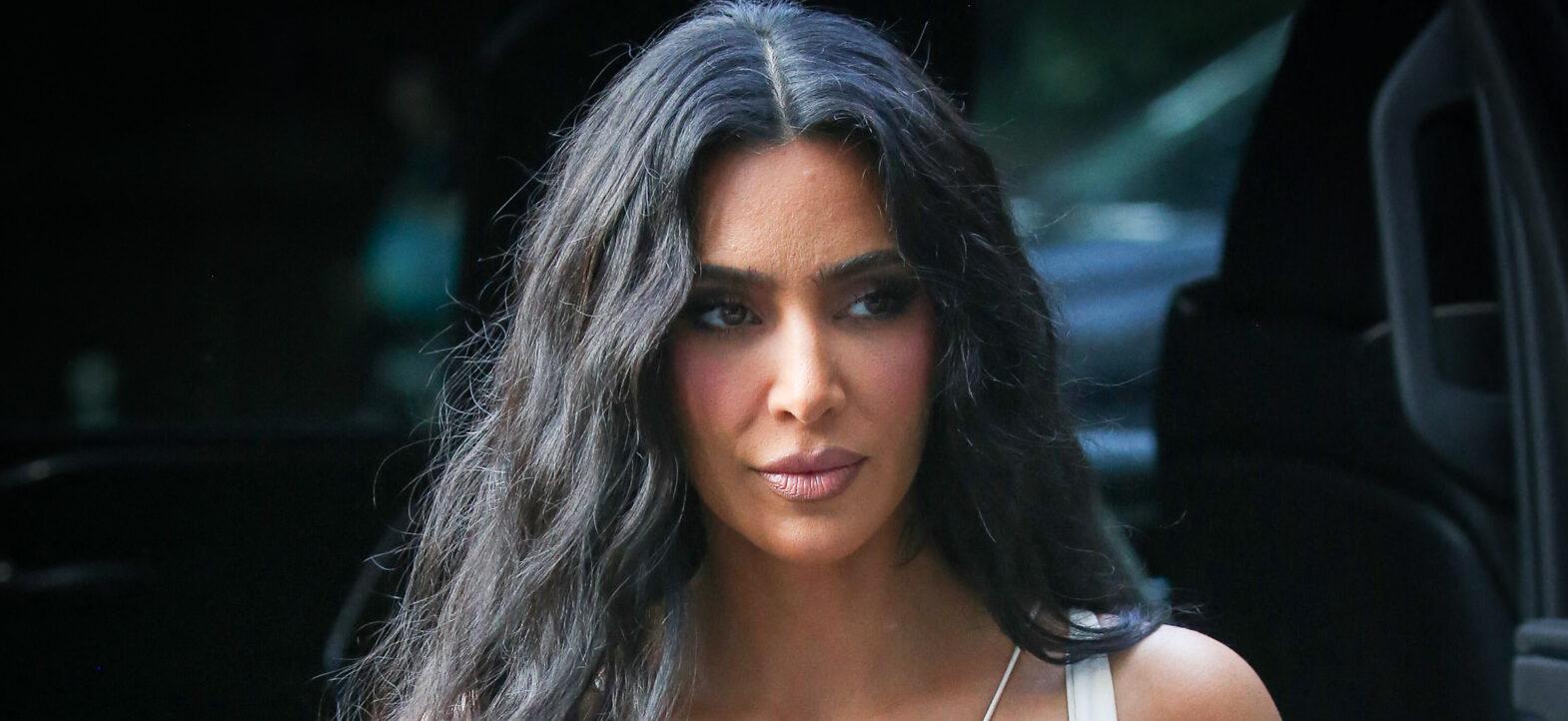 Kim Kardashian puts on a busty display as she arrives back to her NYC hotel.