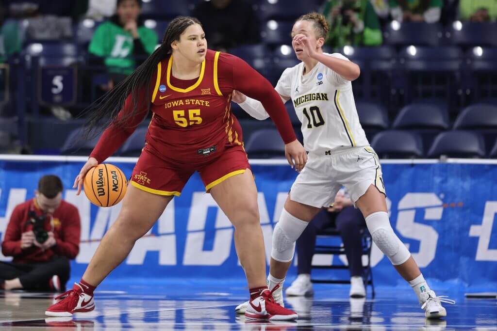 Audi Crooks&rsquo; unprecedented scoring pace &mdash; and other jaw-dropping college basketball feats