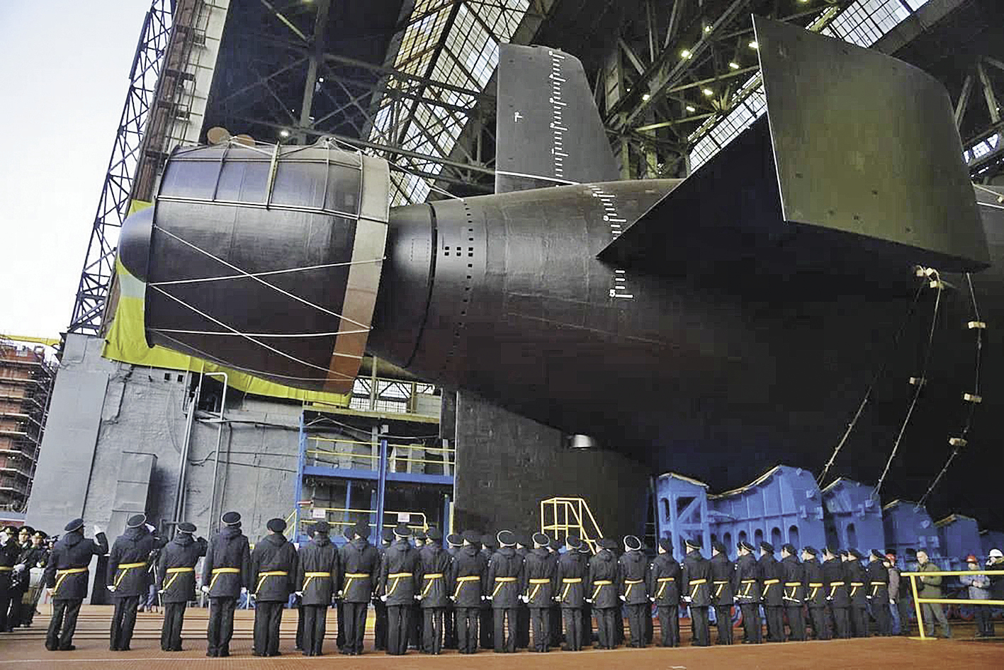 俄国防部只公开了&ldquo;哈巴罗夫斯克&rdquo;号的艇尾部分。