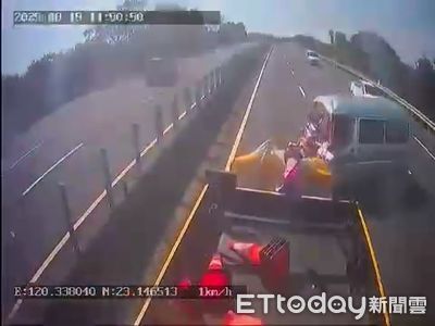 撞擊畫面曝！廂型車國道撞防撞車「騰空飛起」　棒球隊8傷送醫