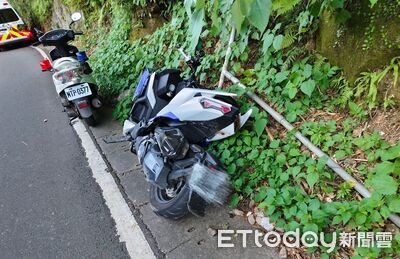17歲少年暑假「無照騎車」跑北投山路　慘自撞人車墜谷