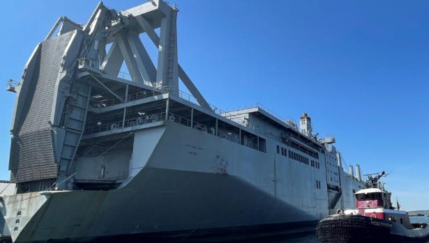 美军大型中速滚装船USNS Yano 美国&ldquo;防务快报&rdquo;