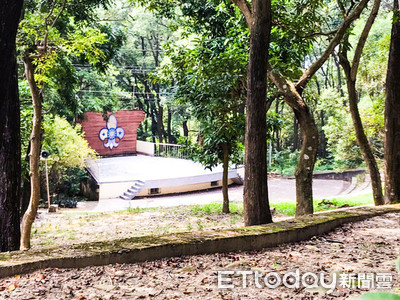 台中男對露營客拍照不肯刪　慘遭5人圍毆「手機折斷丟山谷」