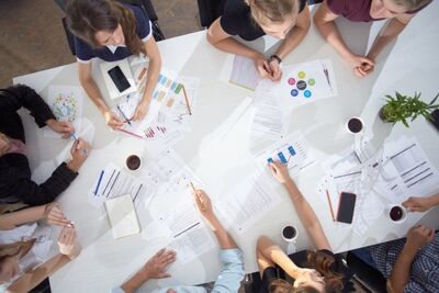 不想等到60歲才享受生活　國外年輕人開始興起「微退休」模式