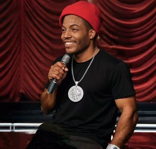 喜劇演員遭槍殺慘死街頭！享年52歲　粉絲震驚悲痛