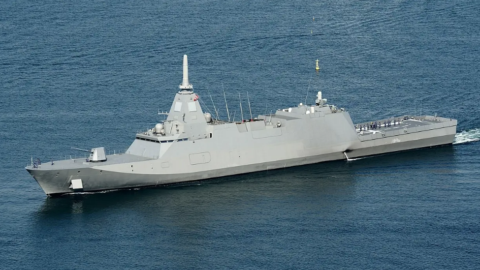 日本武器的通病是过于定制化，&ldquo;最上&rdquo;级护卫舰或将在澳大利亚重蹈&ldquo;柯林斯&rdquo;级潜艇的覆辙。