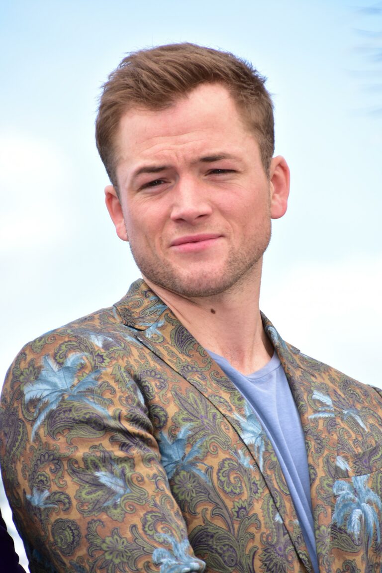 Elton John in great spirits at the Rocketman press call in Cannes