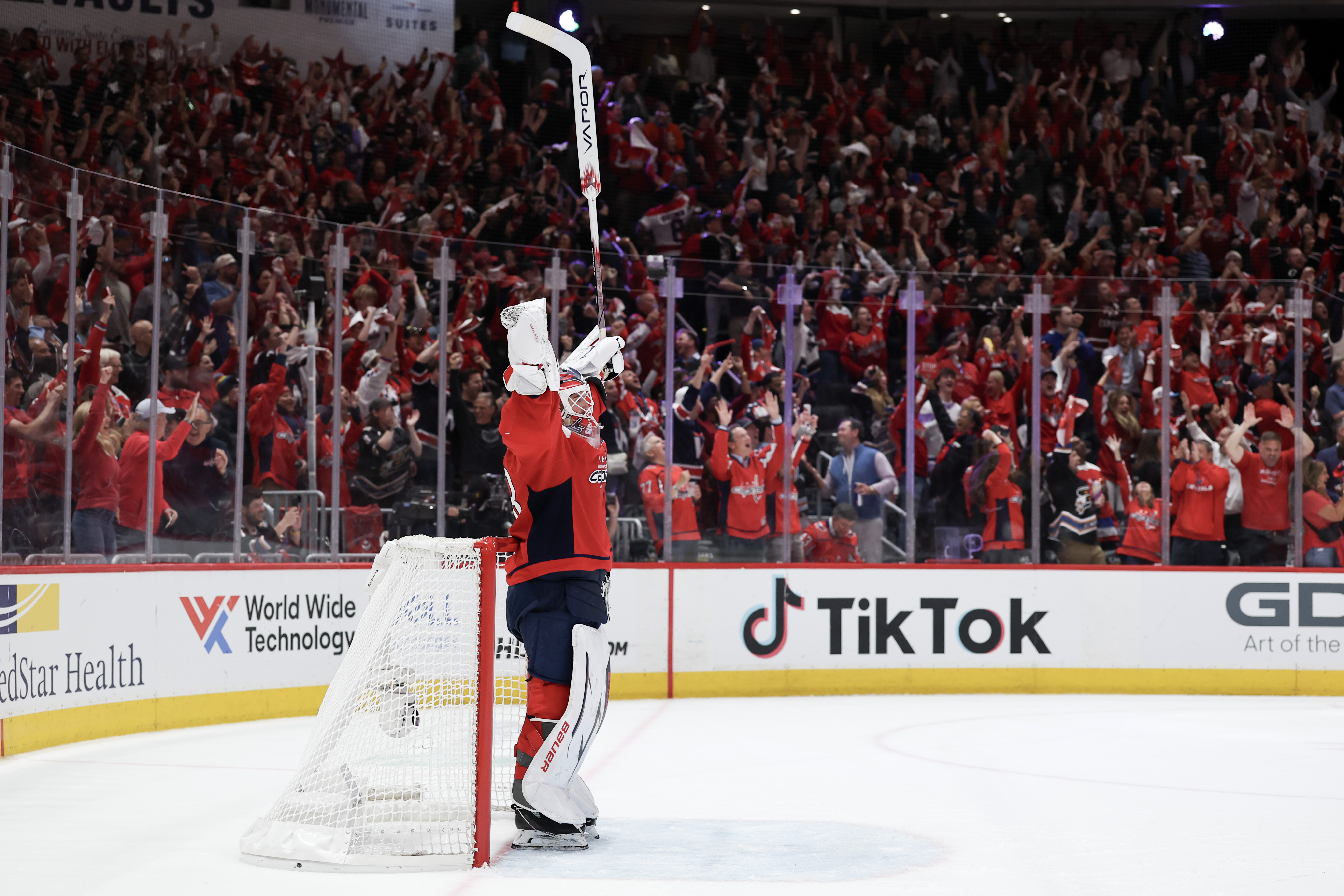 WASHINGTON, DC - APRIL 30: Logan Thompson #48 of the Washington Capitals celebrates after the empty net goal scored against the Montreal Canadiens by teammate Brandon Duhaime #22 during the third period in Game Five of the First Round of the 2025 Stanley Cup Playoffs at Capital One Arena on April 30, 2025 in Washington, DC. (Photo by Scott Taetsch/Getty Images)