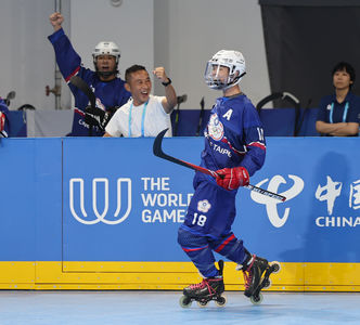 成大高材生郭政佑帽子戲法！中華直排輪曲棍球擊退中國摘首勝