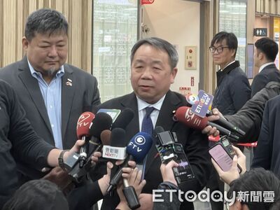 直擊／挺台日本參議員拜會立院　新黨院外廣播籲韓國瑜把漢奸趕出去