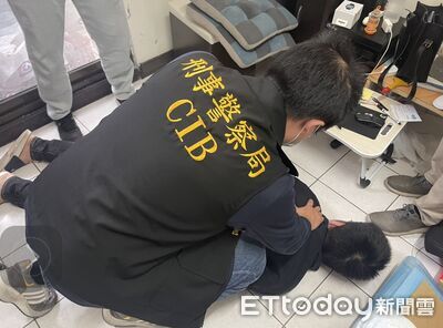 24歲越南移工找同胞組車手團　替2大黑幫買存摺洗錢！全台跑透透