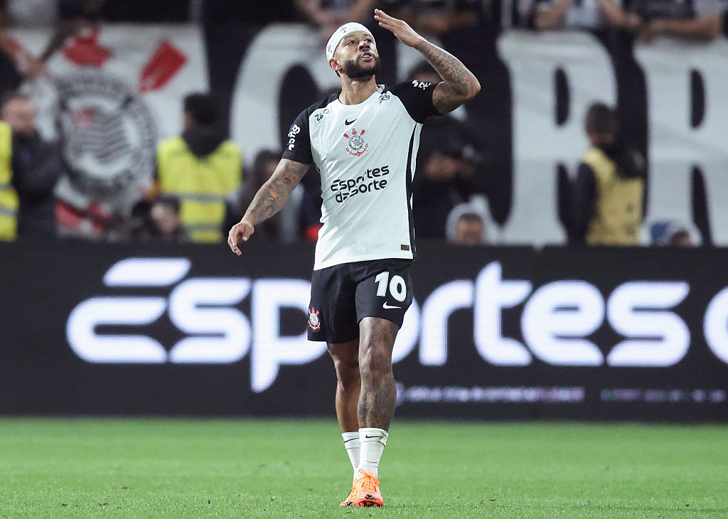 ⏱️ Half-time at Mineir&atilde;o: Memphis puts Corinthians ahead in the semi-final