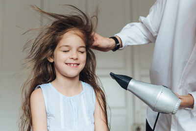 頭髮老是油膩又分岔？3個日常NG習慣99%的人都做過