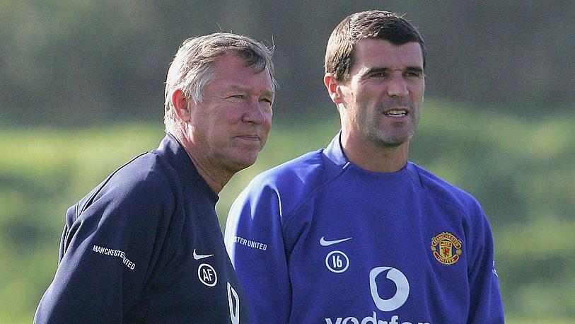 Roy Keane talks with Manchester United manager Sir Alex Ferguson