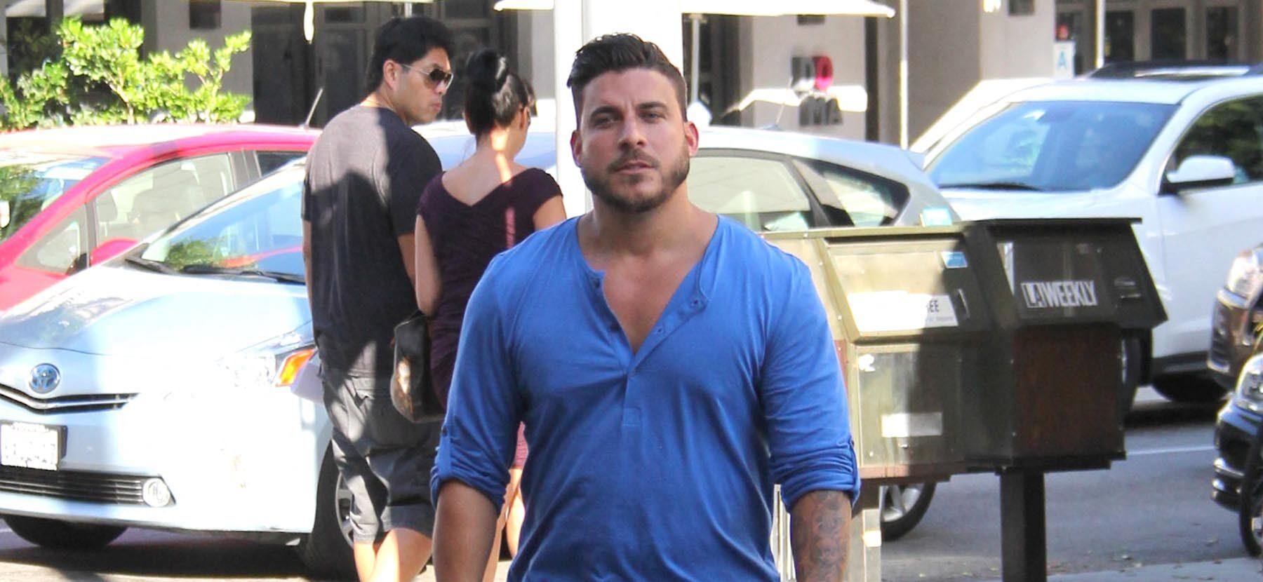 Picture of Jax Taylor crossing the street.