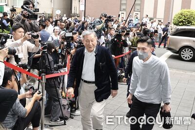 沈慶京哭窮求降保金　自爆向前經濟部長張家祝借3500萬