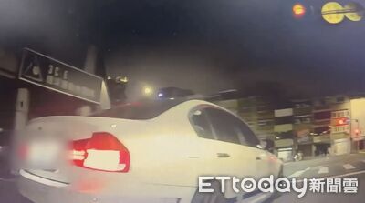 牌照燈超亮遭關切！駕駛拒檢狂逃一路違規22次　驚人罰單金額曝