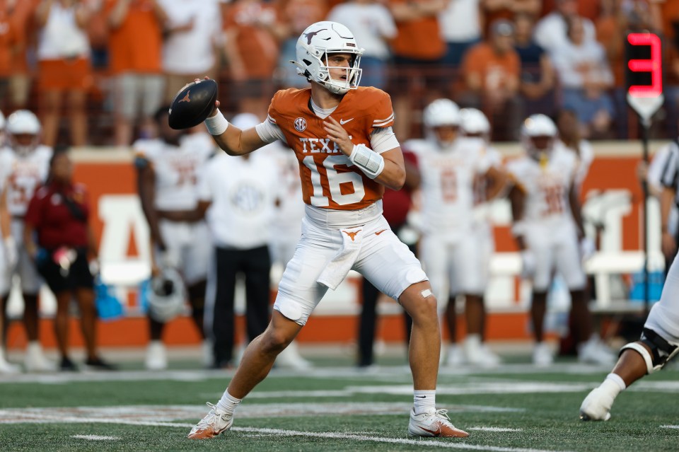 AUSTIN, TEXAS - SEPTEMBER 21: Arch Manning #16 of the Texas Longhorns drops back to pass in the first quarter against the Louisiana Monroe Warhawks at Darrell K Royal-Texas Memorial Stadium on September 21, 2024 in Austin, Texas. (Photo by Tim Warner/Getty Images)