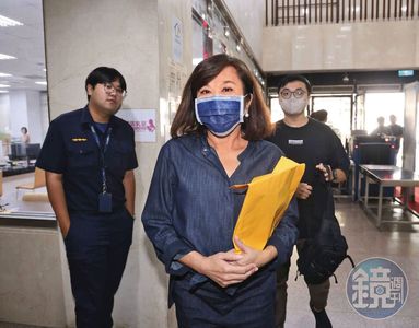 USB「小沈1500」　柯文哲不完全承認也不完全否認