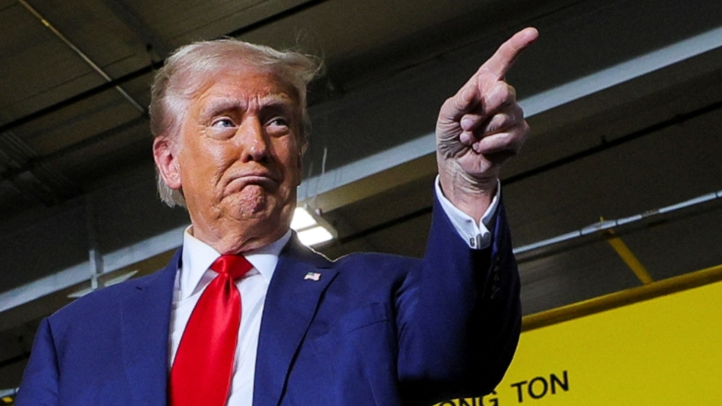 特朗普：要让芝加哥见识&ldquo;战争部&rdquo;的厉害