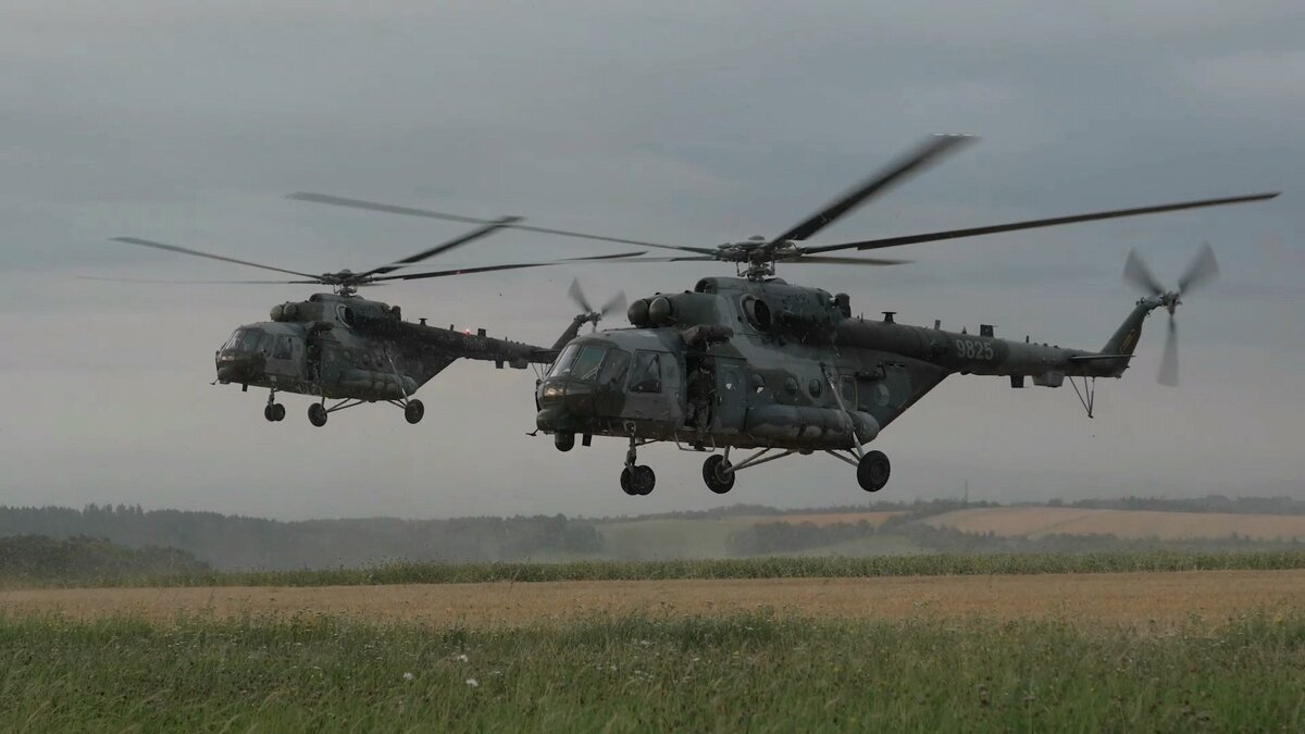  捷克則正向波蘭派遣 3 架 Mi-171&Scaron;M SOF II 直升機，以及約 150 名士兵。 圖：擷取自 Daniel of Bohemia 的 X 