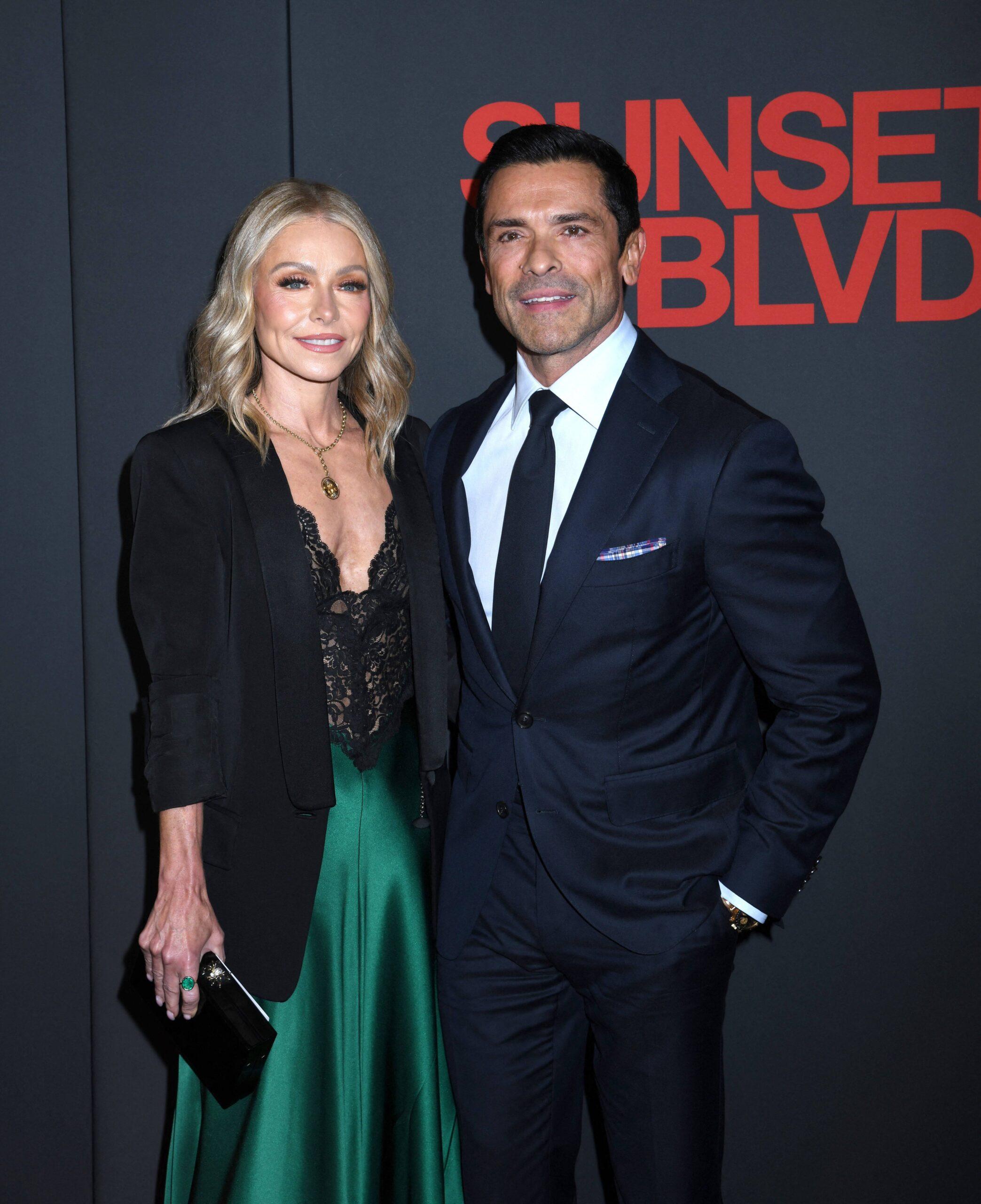 Kelly Ripa and Mark Consuelos at 'Sunset Blvd.' Broadway Opening Night-Arrivals