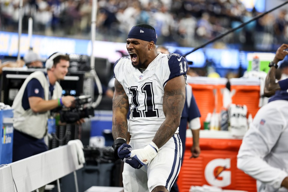 INGLEWOOD, CALIFORNIA - OCTOBER 16: Micah Parsons #11 of the Dallas Cowboys reacts after defeating the Los Angeles Chargers during an NFL football game between the Los Angeles Chargers and the Dallas Cowboys at SoFi Stadium on October 16, 2023 in Inglewood, California. (Photo by Michael Owens/Getty Images)