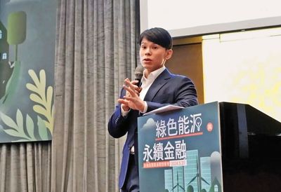 小英男孩被監聽「爆料公社」早揭露　藏錢方法跟陳佩琪一樣