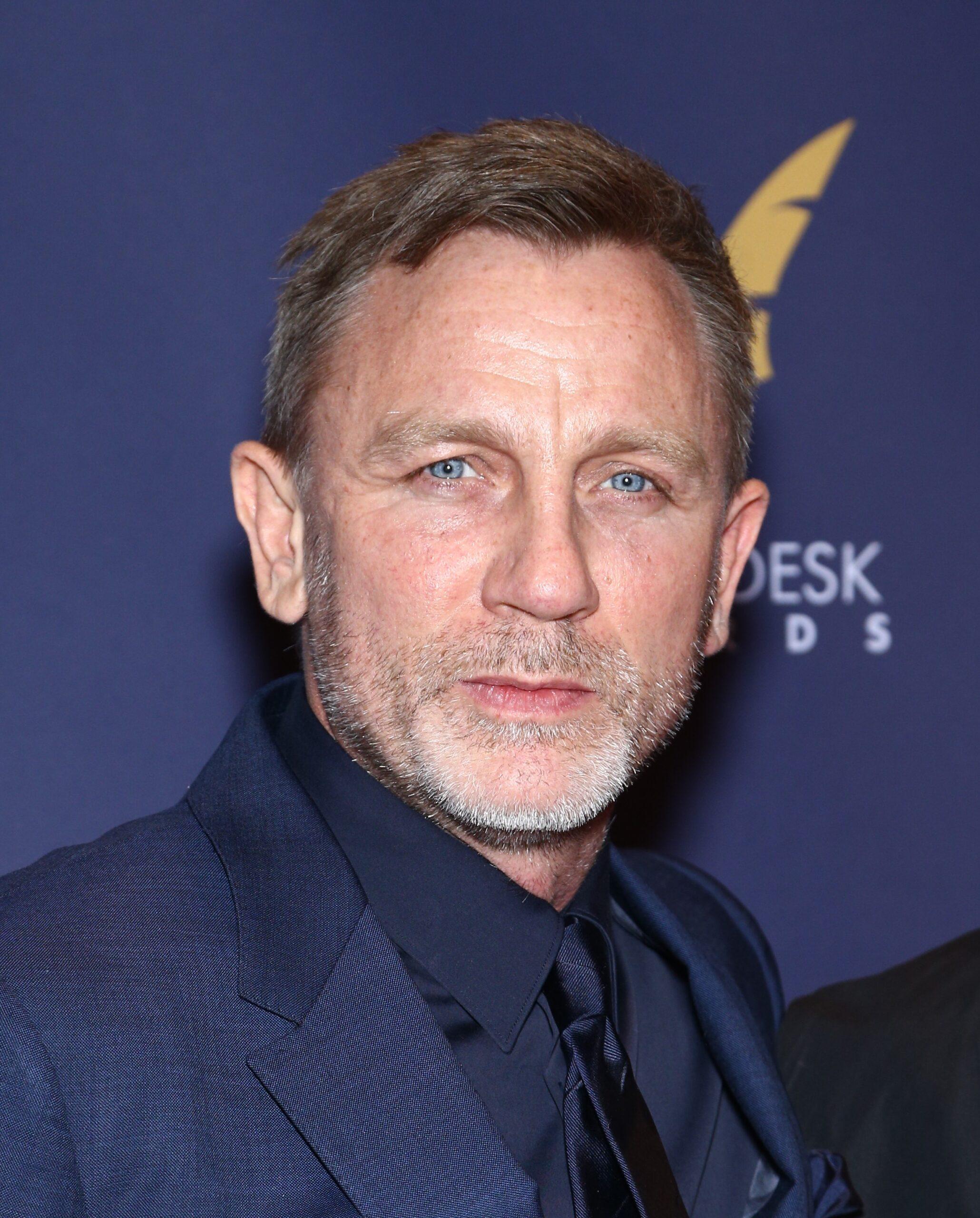 Daniel Craig