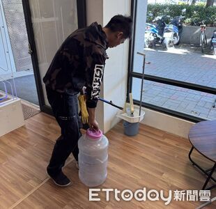 快訊／龍井圖書館眼鏡蛇出沒！文青女被咬傷驚叫：溜進閱覽區了