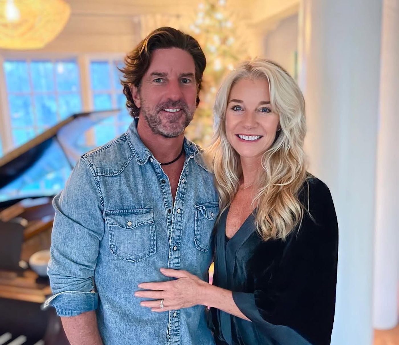 Brett James Wife and Stepdaughter Also Killed in Plane Crash-2.jpg