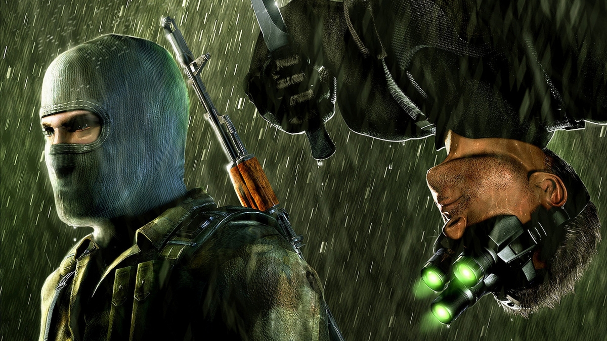 Sam Fisher sneaking up behind a man in Splinter Cell: Chaos Theory.