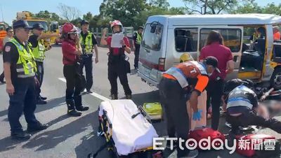 快訊／廂型車國道追撞防撞車！　嘉義某國中棒球隊8傷送醫