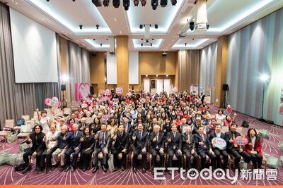 一盞燈照亮80年重生路！更保大會溫暖爆棚　鄭銘謙：這是新起點