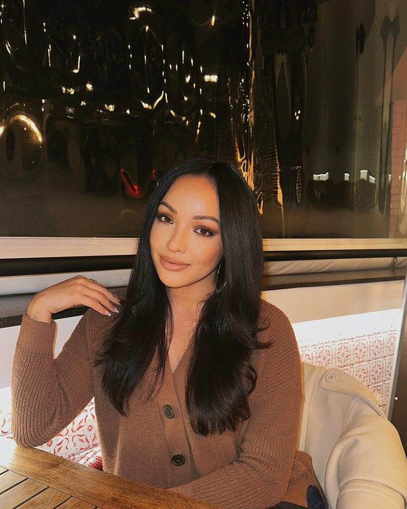 Which Selling the OC Stars Are And Aren t Returning for Season 4 After Oppenheim Group Exits Lauren Shortt